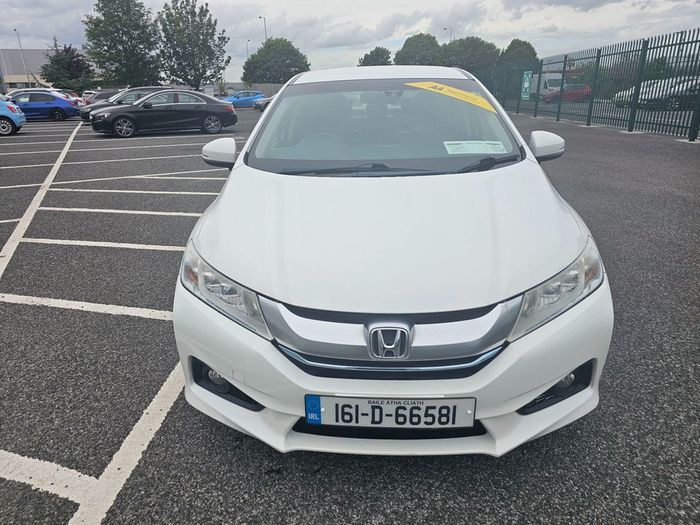Honda Grace 2016