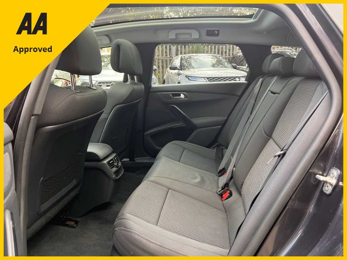 Peugeot 508  2012