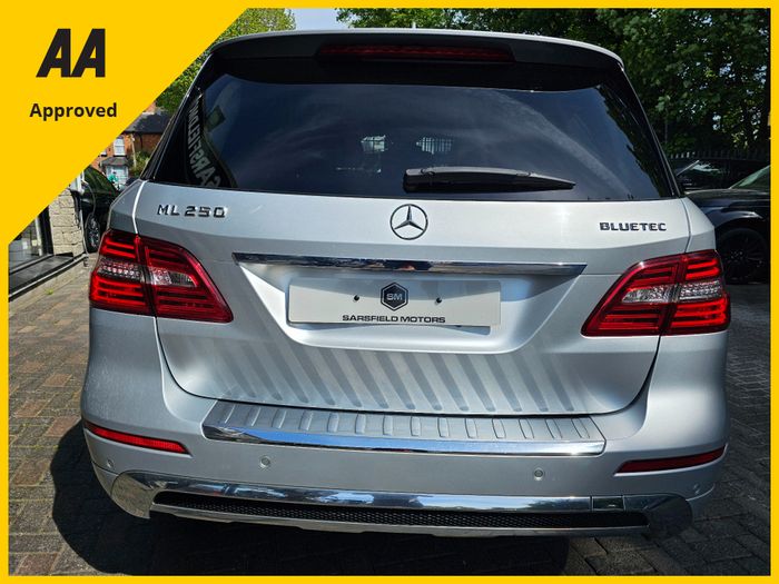 Mercedes-Benz M-Class 2012