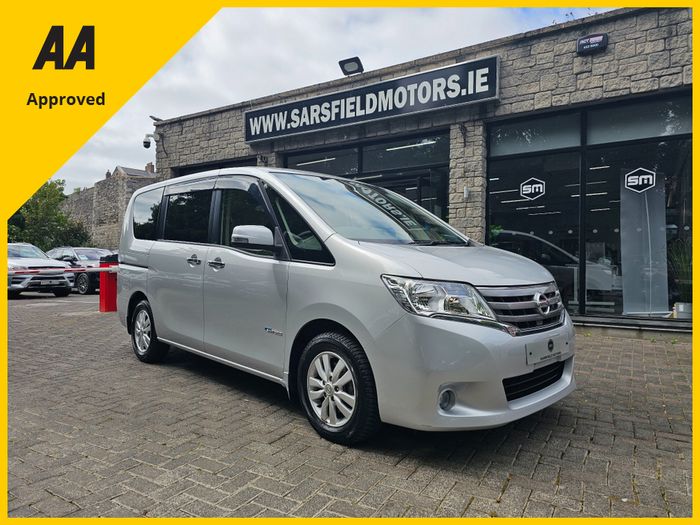 Nissan Serena 2013