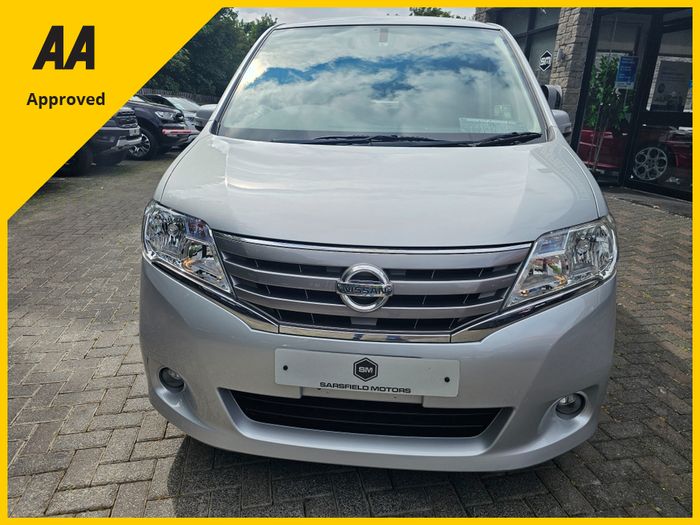 Nissan Serena 2013