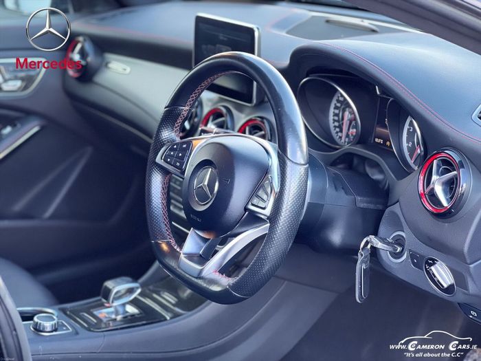 Mercedes-Benz CLA 2015