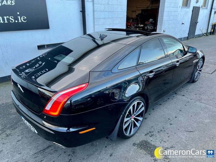 Jaguar XJ Series 2015