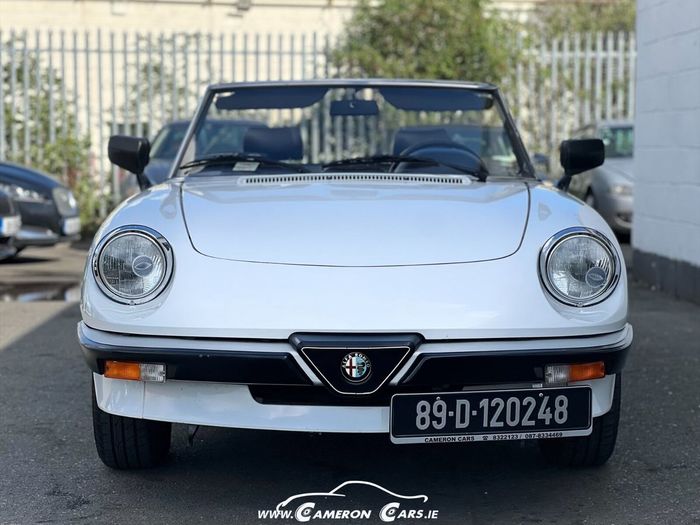 Alfa Romeo Spider 1989