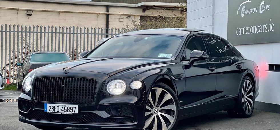 Bentley Flying Spur 2023