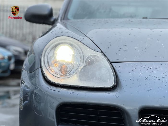 Porsche Cayenne 2005
