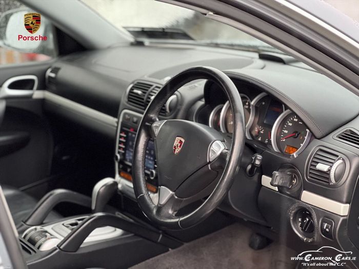 Porsche Cayenne 2005