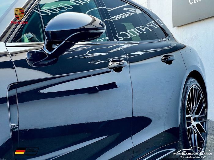 Porsche Panamera 2022