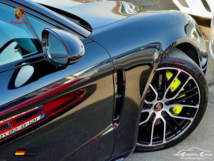 Porsche Panamera 2022