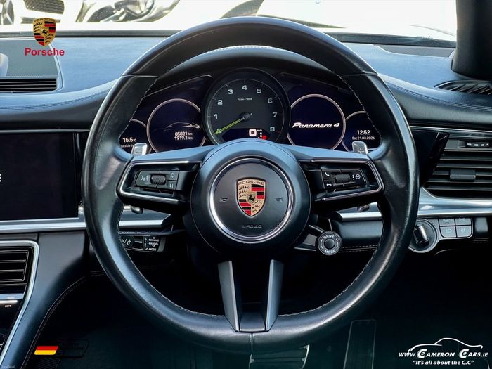 Porsche Panamera 2022