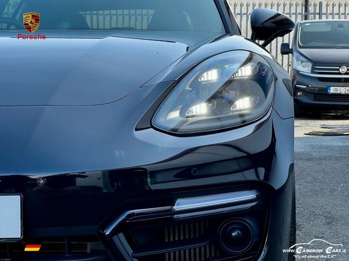 Porsche Panamera 2022