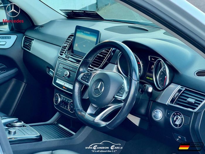 Mercedes-Benz GLE 2016