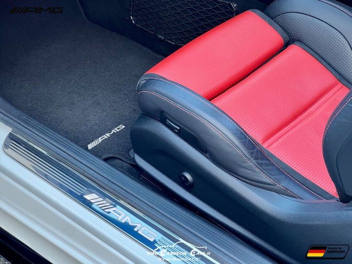 Mercedes-Benz C-Class 2019