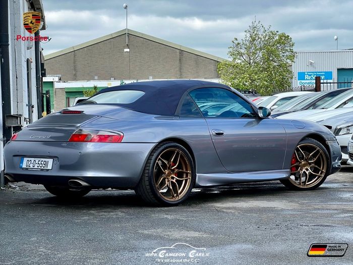 Porsche 911 2002