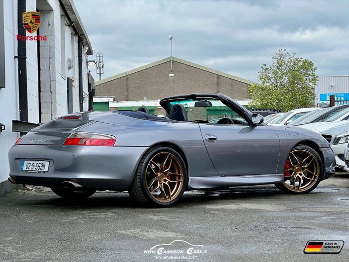 Porsche 911 2002