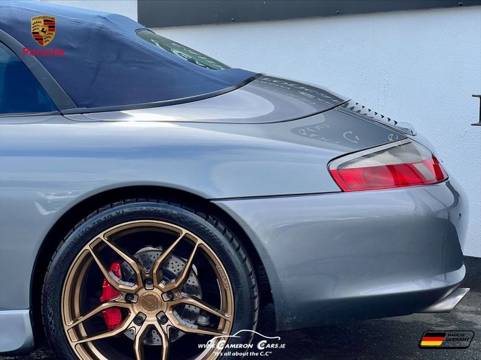 Porsche 911 2002