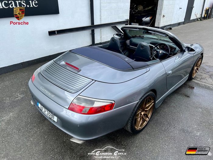 Porsche 911 2002