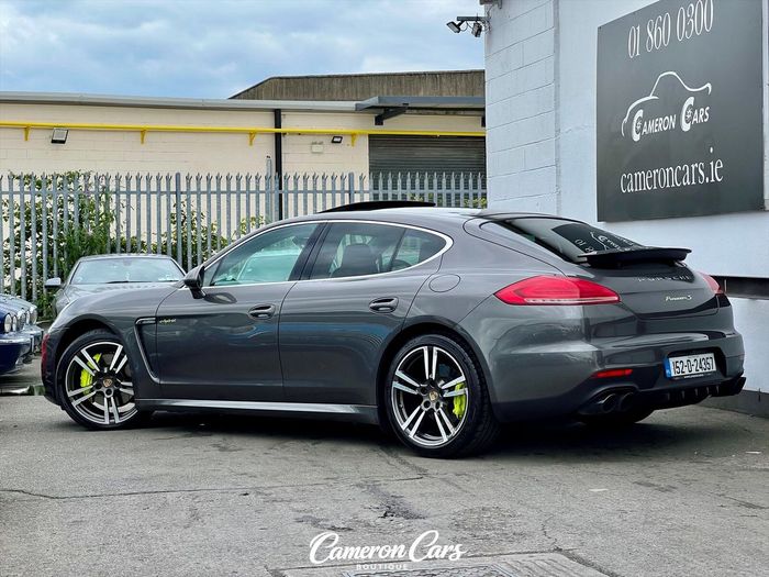 Porsche Panamera 2015