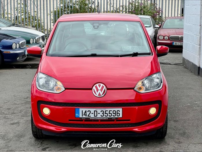 Volkswagen Up! 2014