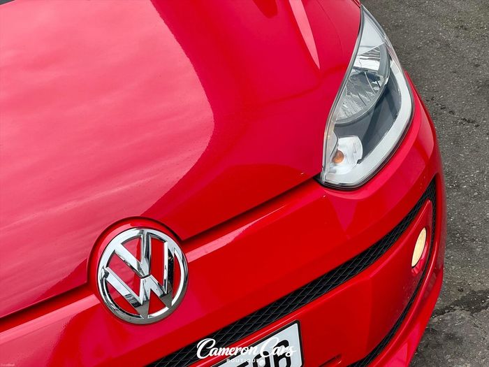 Volkswagen Up! 2014