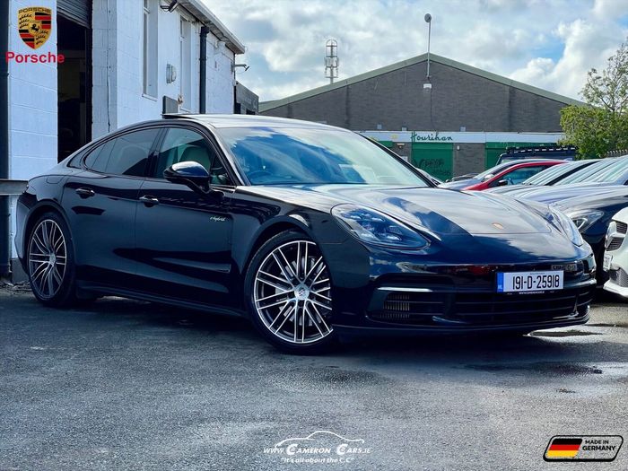 Porsche Panamera 2019