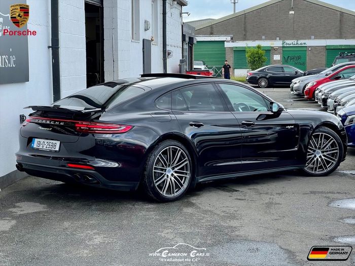 Porsche Panamera 2019