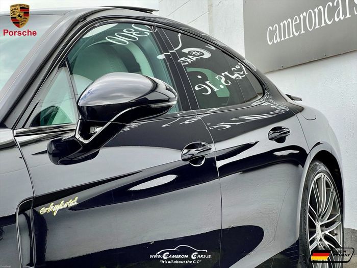 Porsche Panamera 2019
