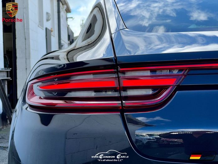 Porsche Panamera 2019