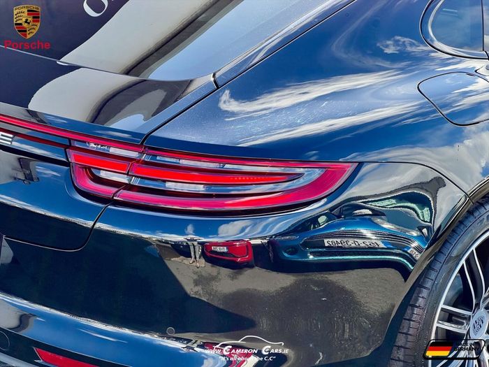 Porsche Panamera 2019