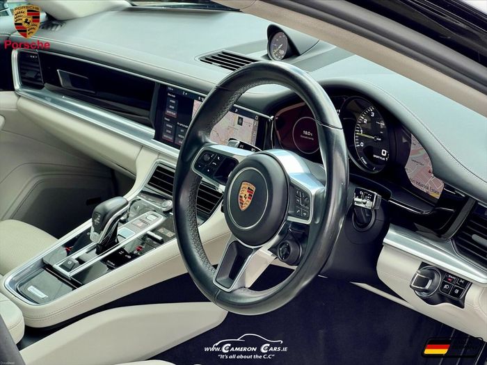 Porsche Panamera 2019