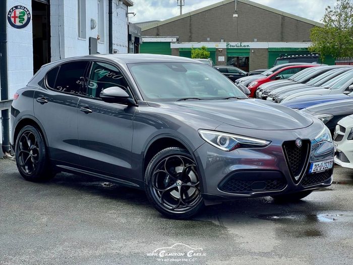 Alfa Romeo Stelvio 2021