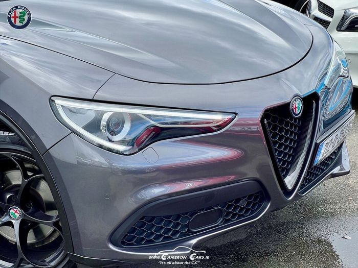 Alfa Romeo Stelvio 2021