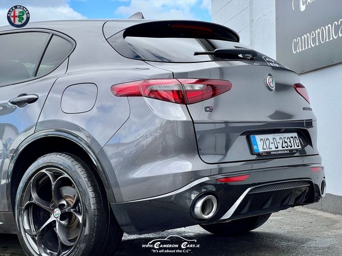 Alfa Romeo Stelvio 2021