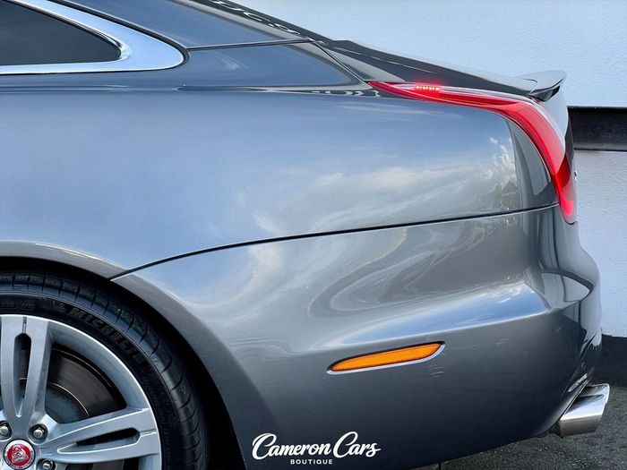Jaguar XJ Series 2016