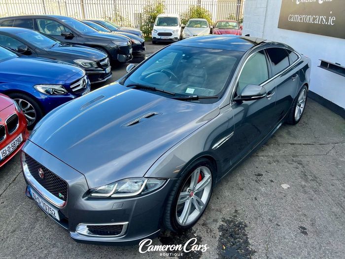 Jaguar XJ Series 2016