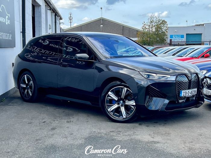 BMW IX 2023