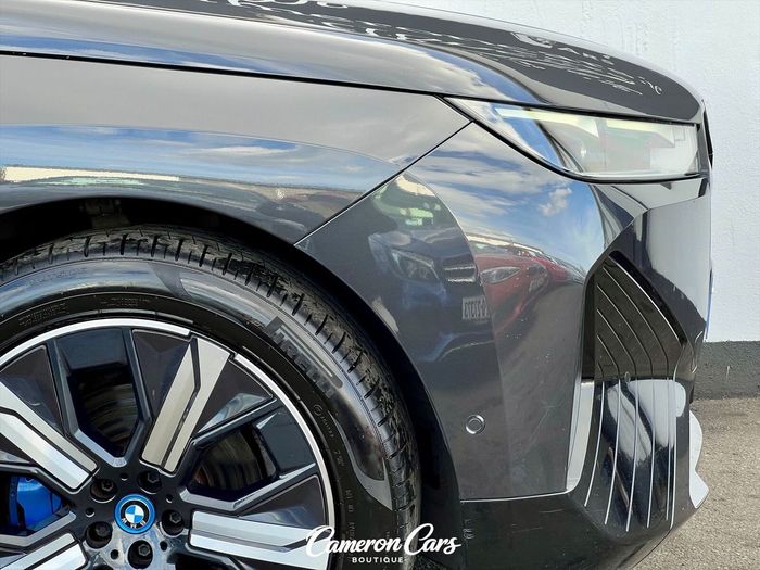 BMW IX 2023
