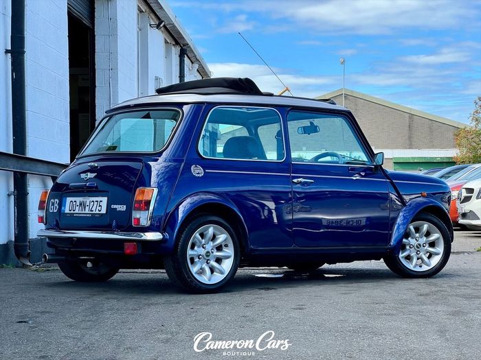 MINI Cooper 2000