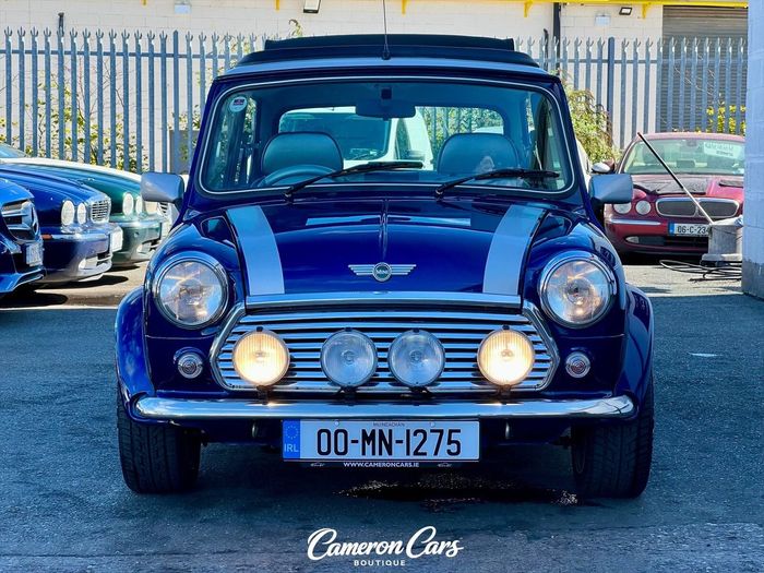 MINI Cooper 2000