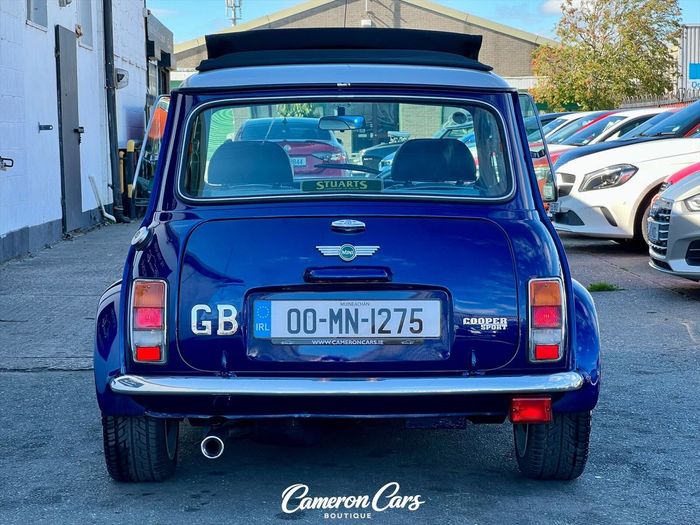 MINI Cooper 2000