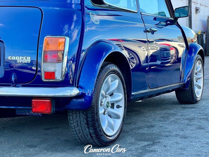 MINI Cooper 2000