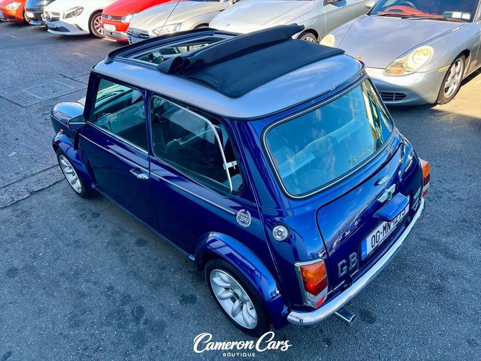 MINI Cooper 2000