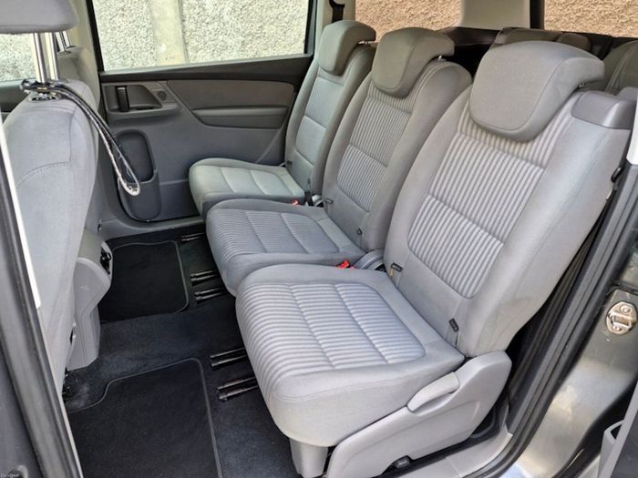 SEAT Alhambra 2015