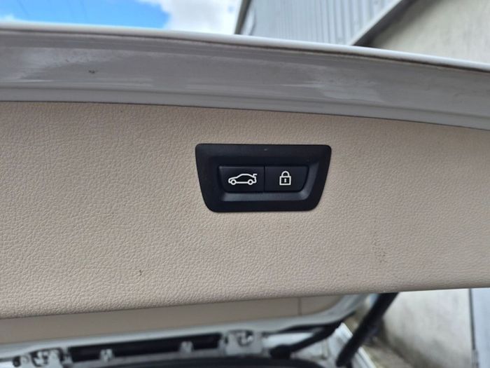 BMW 3 Series 2018