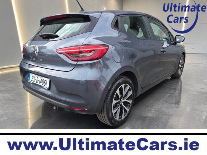 Renault Clio 2023