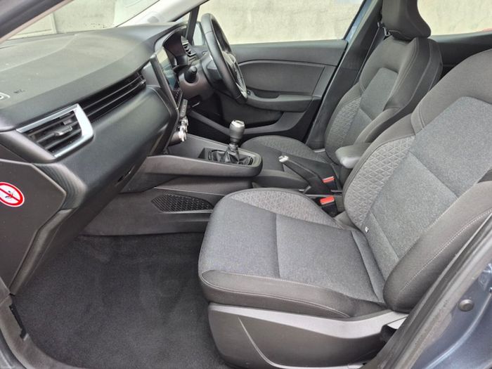 Renault Clio 2023