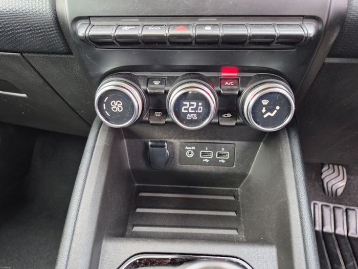 Renault Clio 2023