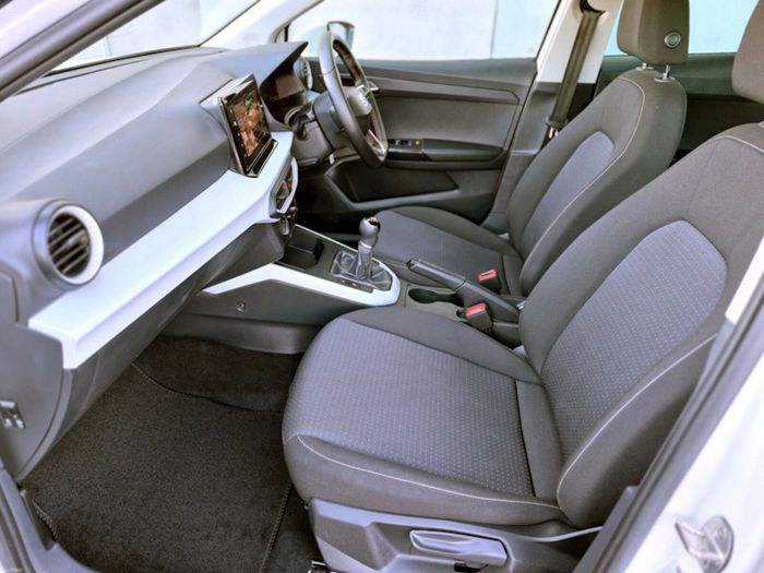 SEAT Arona 2024