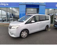 Nissan Serena 2013