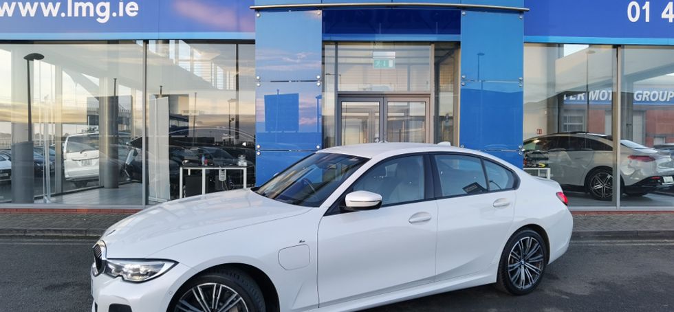 BMW 3 Series 2021